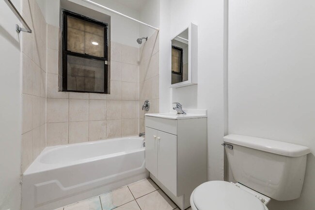 Foto del edificio - 705 S Lawndale Ave