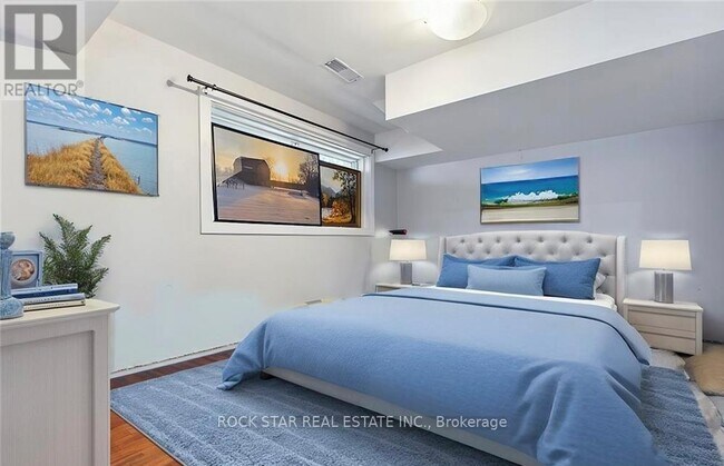 Photo du bâtiment - 203 Commercial St