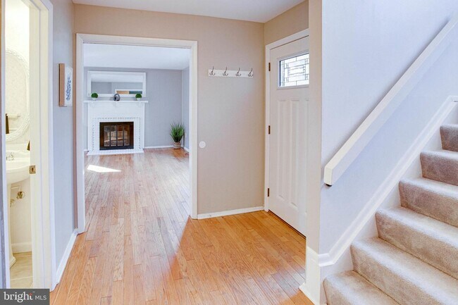 Foto del edificio - 12303 Mulberry Ct