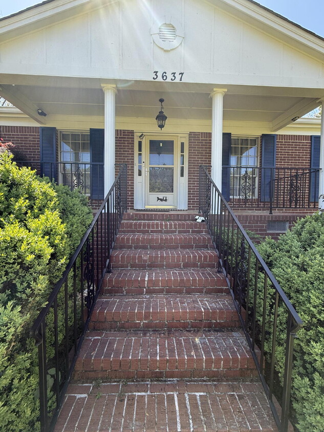 Foto principal - Modern Living Meets Country Charm – Fully ...