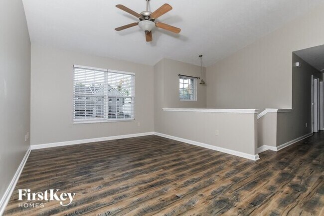 Foto del edificio - 361 Keegan Ct