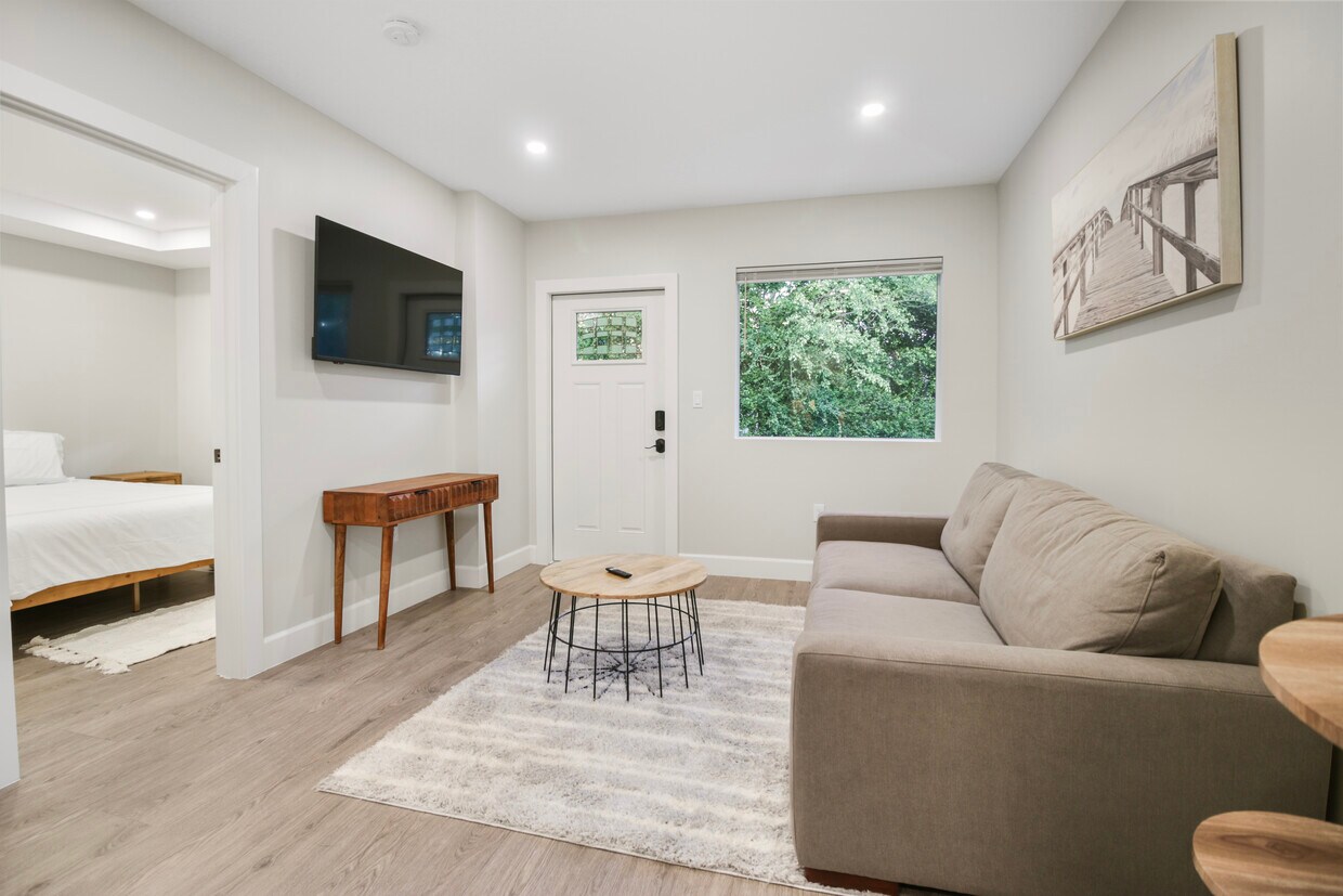 Photo - 898 SE 2nd Pl (Deerfield Beach, FL)