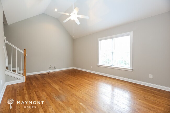 Foto del edificio - 116 Commons Dr