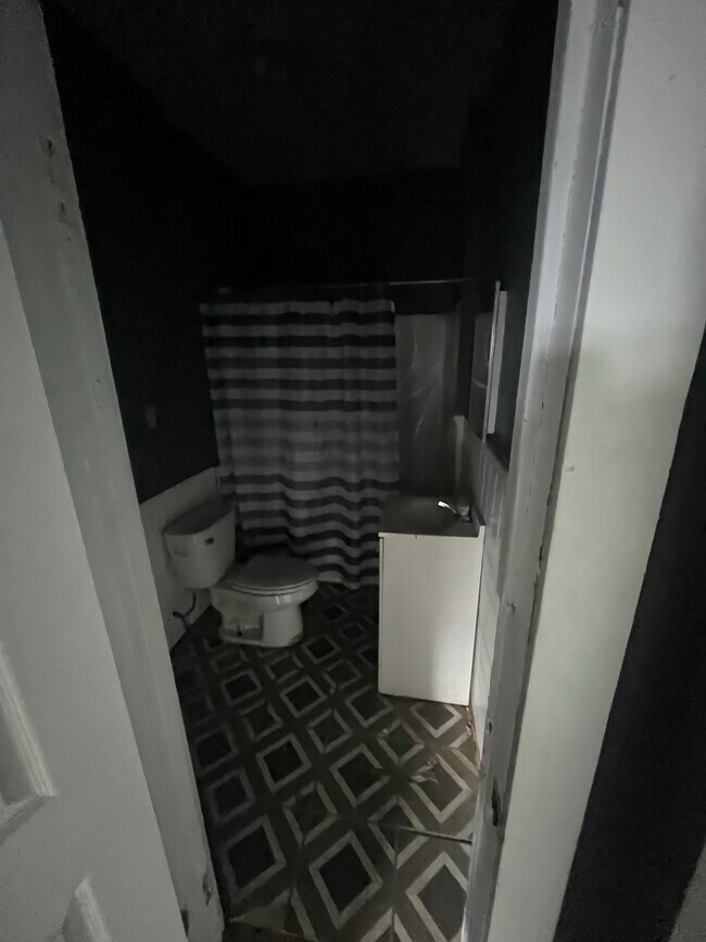 Foto del edificio - 2112 Ave E