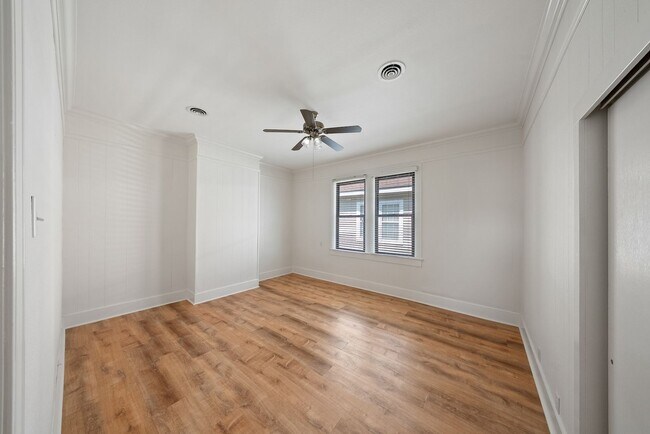 Foto del edificio - 159 6th St