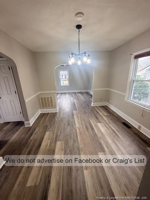 Building Photo - 6341 Cliffdale Rd