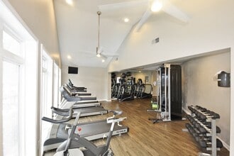 Building Photo - Arcadia Creekside