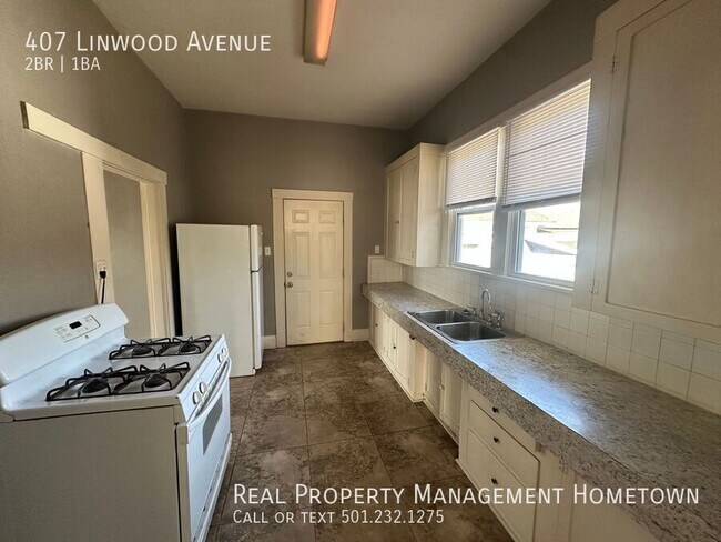 Foto del edificio - 407 Linwood Ave