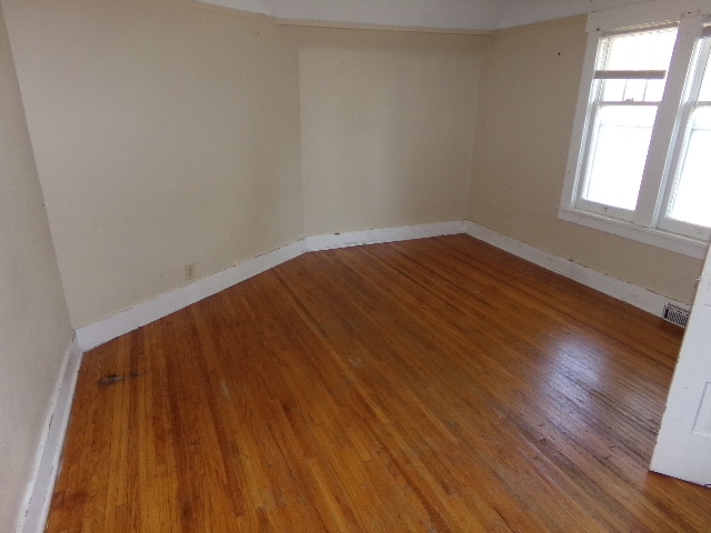 Building Photo - BCR 3445 R Street-