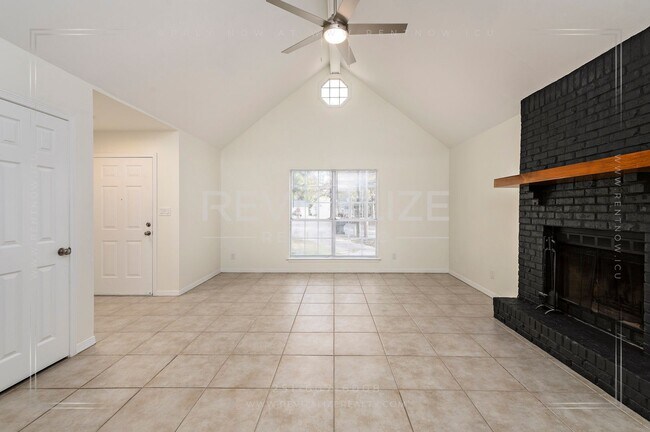 Foto del edificio - Sweet Cottage-esque 3-Bed 2-Bath in Daphne!