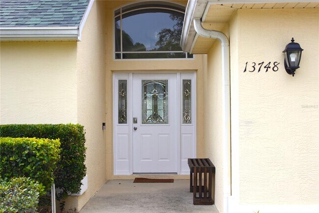Building Photo - 13748 Meade Ct