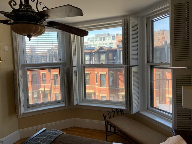 Foto del edificio - 48 Hereford St