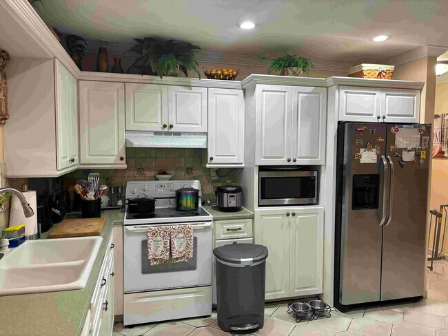 Foto del edificio - 2761 SW 24th St