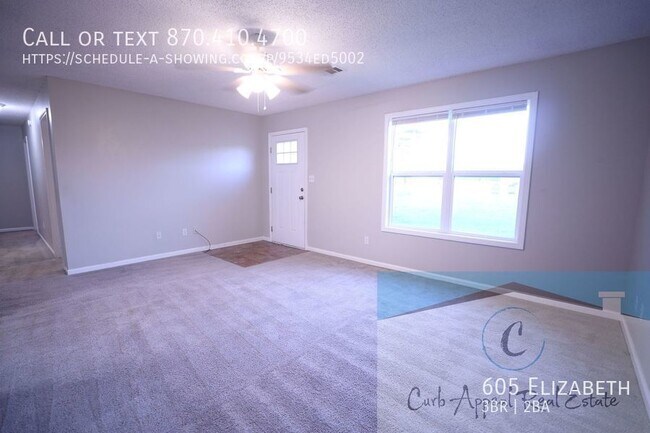 Building Photo - 605 Elizabeth-