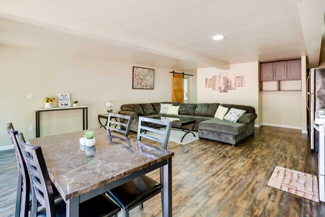 Foto del edificio - 5055 Old Dublin Rd