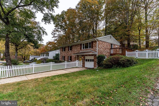 Foto del edificio - 8617 Kerry Ln