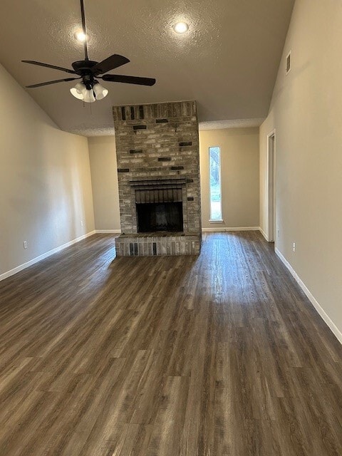 Foto del edificio - 22511 Carter Moir Ln