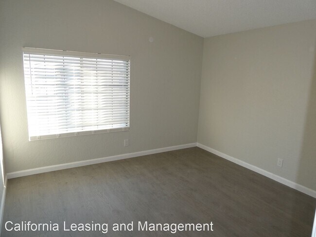 Building Photo - 3 br, 2 bath House - 32067 Emerald Lane