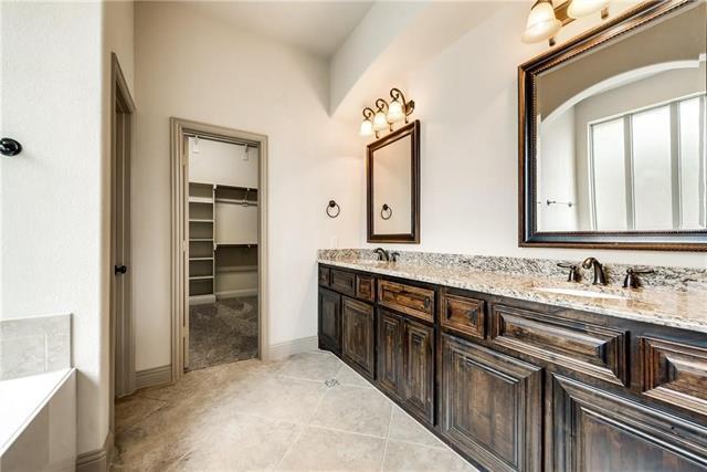 Building Photo - 1589 Trowbridge Cir