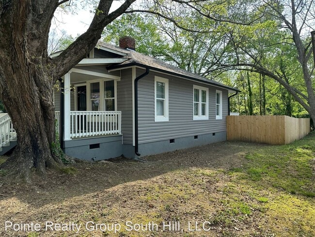 Building Photo - 2 br, 1 bath House - 112 Roanoke Ave.
