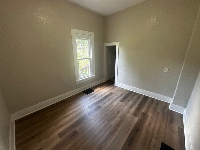 Foto del edificio - 1413 Ridenbaugh St