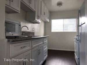Building Photo - 5903 Cahuenga Blvd