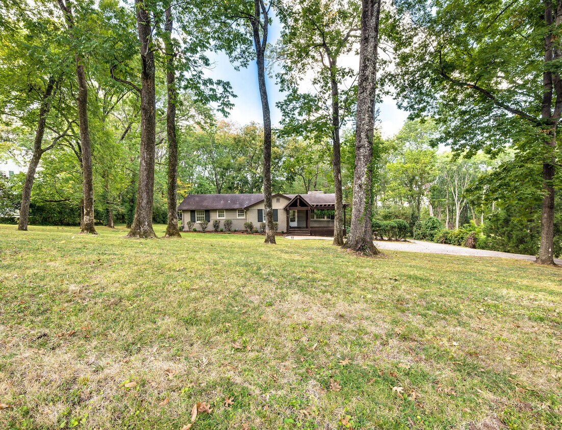 3529 Trimble Rd, Nashville, TN 37215 House Rental in Nashville, TN