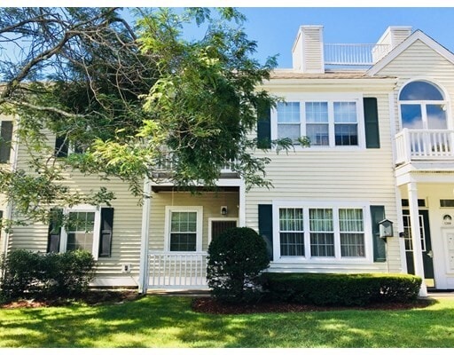 Building Photo - 1200 Spring Valley Dr