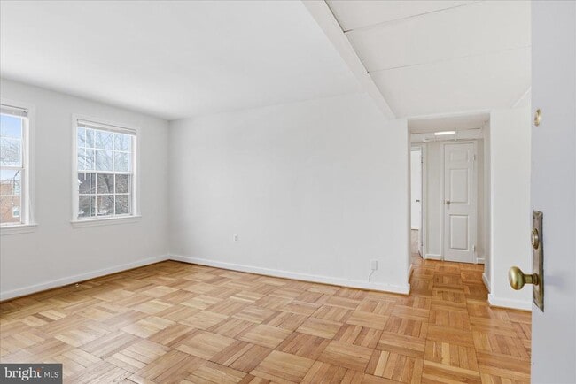 Building Photo - 6622 10th St