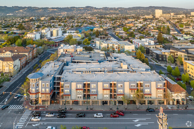 Vista aérea del este - Andante Emeryville