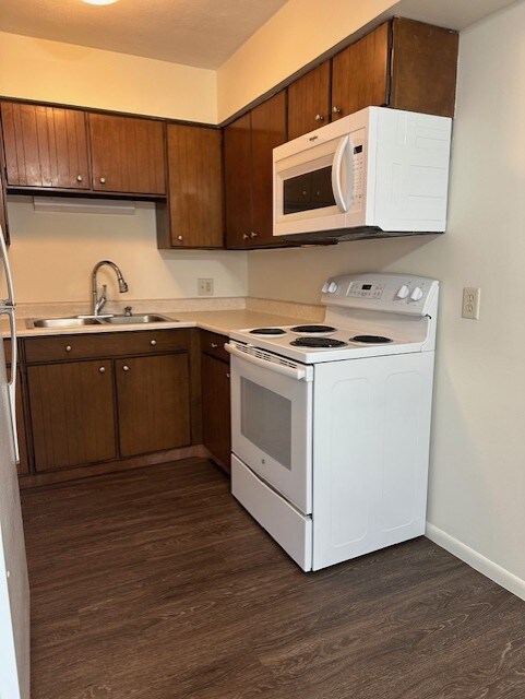 Foto del edificio - 634 W Foulke Ave