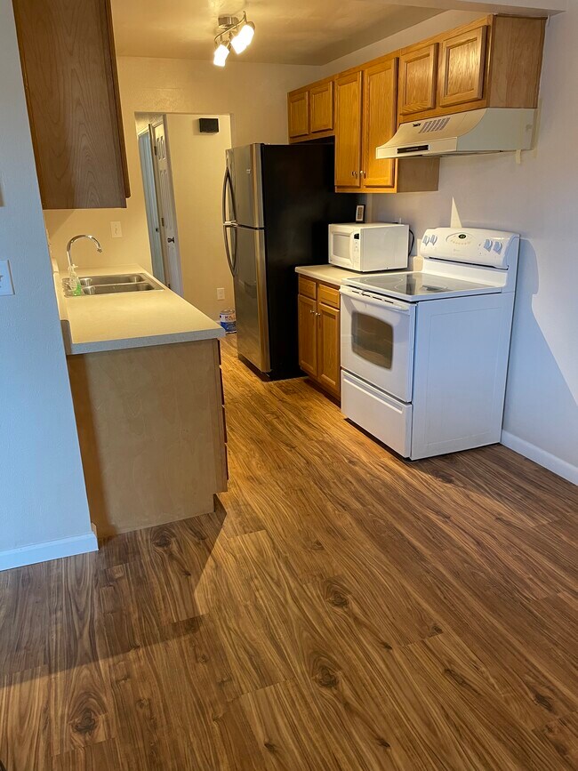 Building Photo - 4064 S Atchison Way