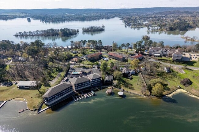 Foto del edificio - 117 Lookout Point
