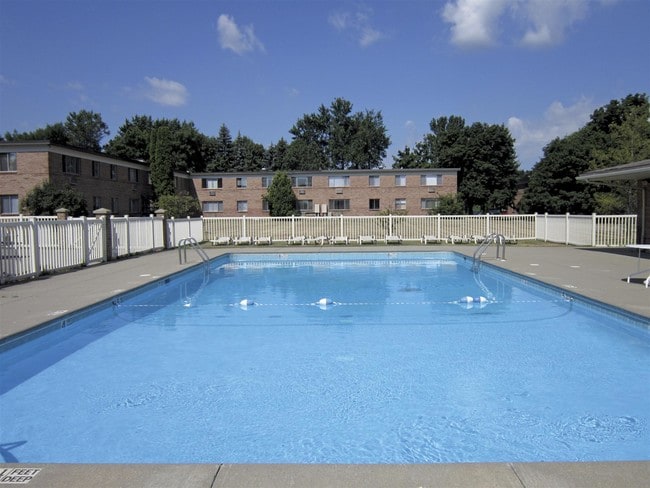 Northgate Manor Apartments - Northgate Manor Apts