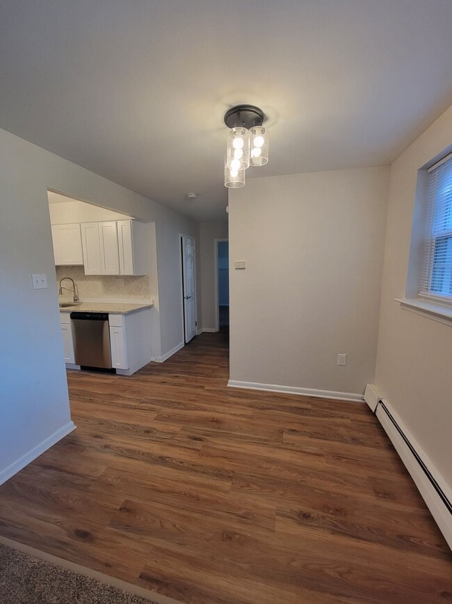 109Rosewood 345 E County Line Rd Hatboro, PA Apartments for Rent