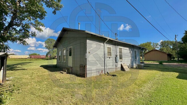 Building Photo - 410 E Taylor Ave