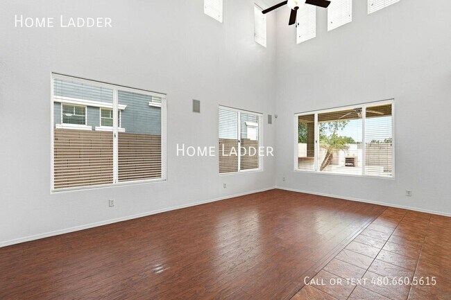 Foto del edificio - 3411 E Mesquite St