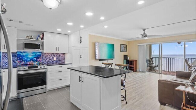 Building Photo - 151 Calhoun Ave