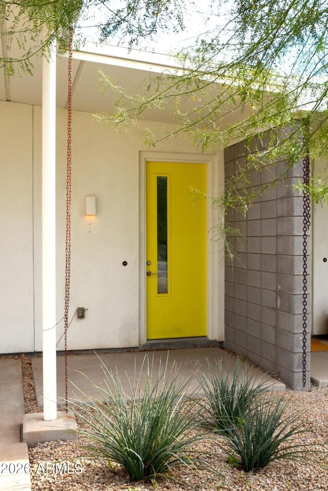 Building Photo - 4539 N 8th Pl