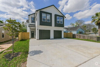 Building Photo - 6732 Goforth St