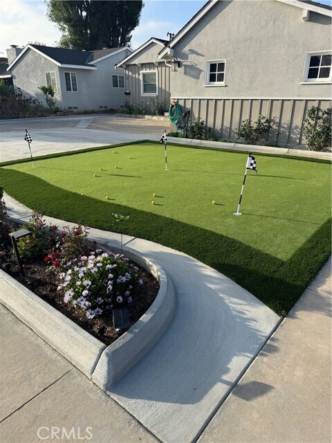 Foto del edificio - 10622 Artcraft Ave