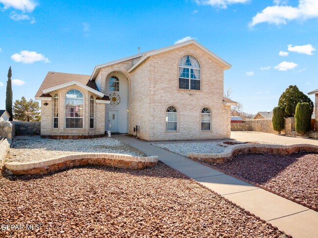 Foto del edificio - 4572 Loma Linda Cir