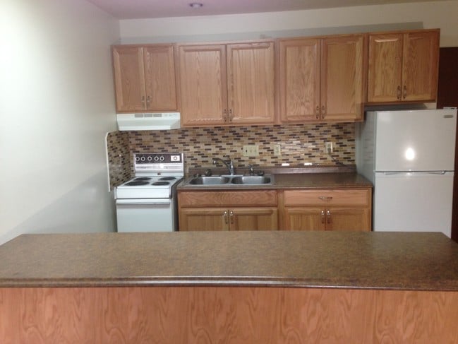 New kitchen - 110 10th St S
