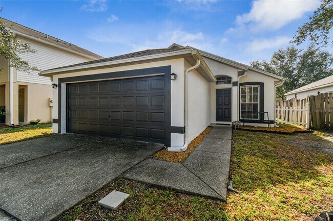 Building Photo - 30626 Birdhouse Dr