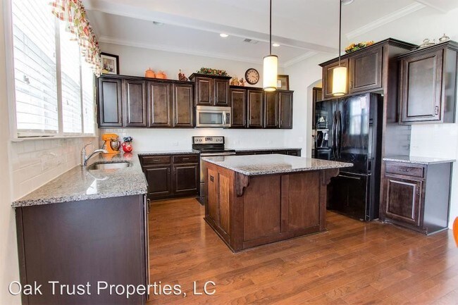 Building Photo - 204 Molasses Mill Ct