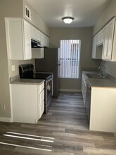 Building Photo - 3816 E McDowell Rd