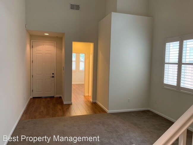 Building Photo - 4 br, 3 bath House - 481 Montecito Dr