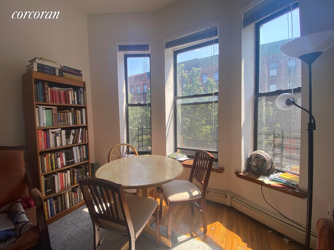 Primary Photo - 159 W 122nd St