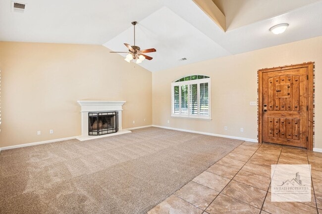 Building Photo - Beautiful Clovis North  2- Story Home