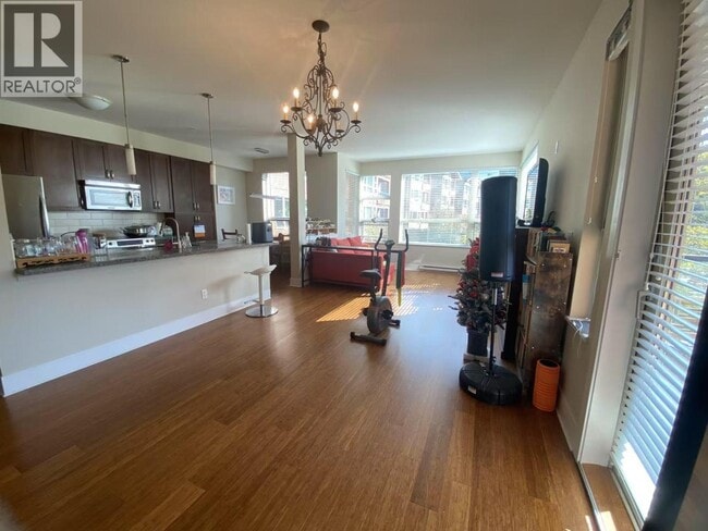 Photo du bâtiment - 5788 Birney Ave